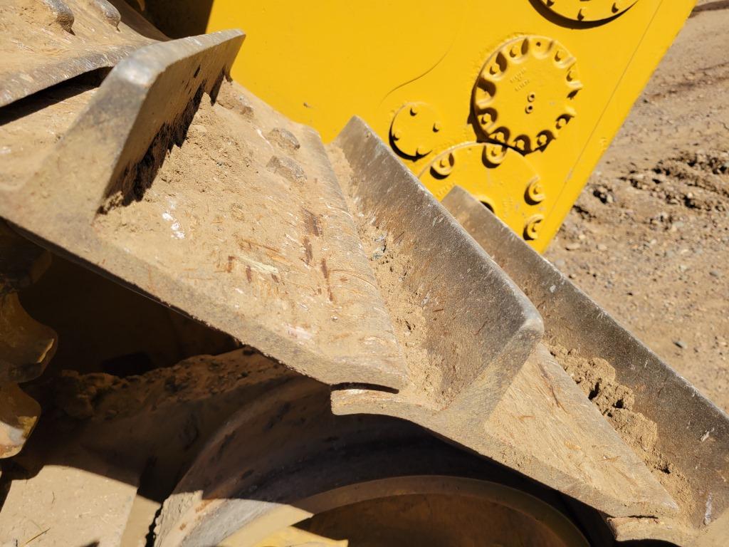Caterpillar D8n Dozer