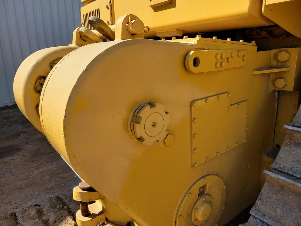 Caterpillar D8n Dozer