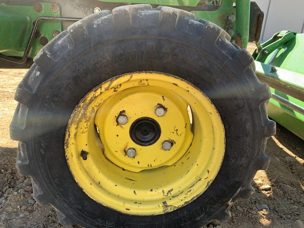 John Deere 2320 Hst Compact Loader Tractor