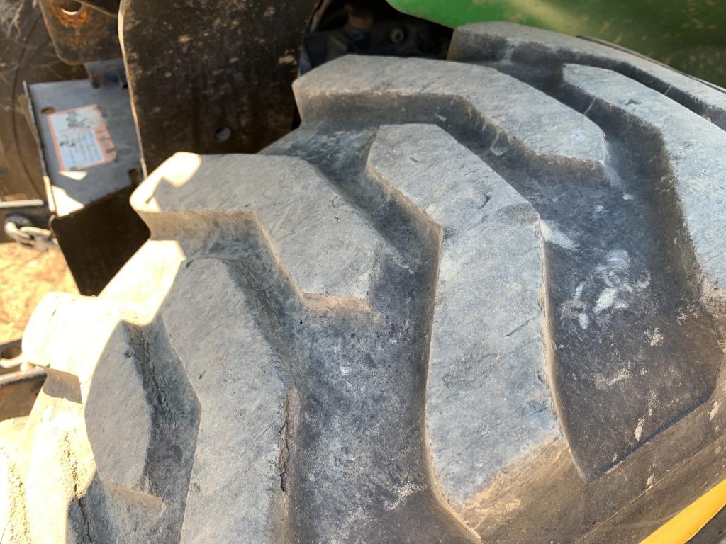 John Deere 2320 Hst Compact Loader Tractor