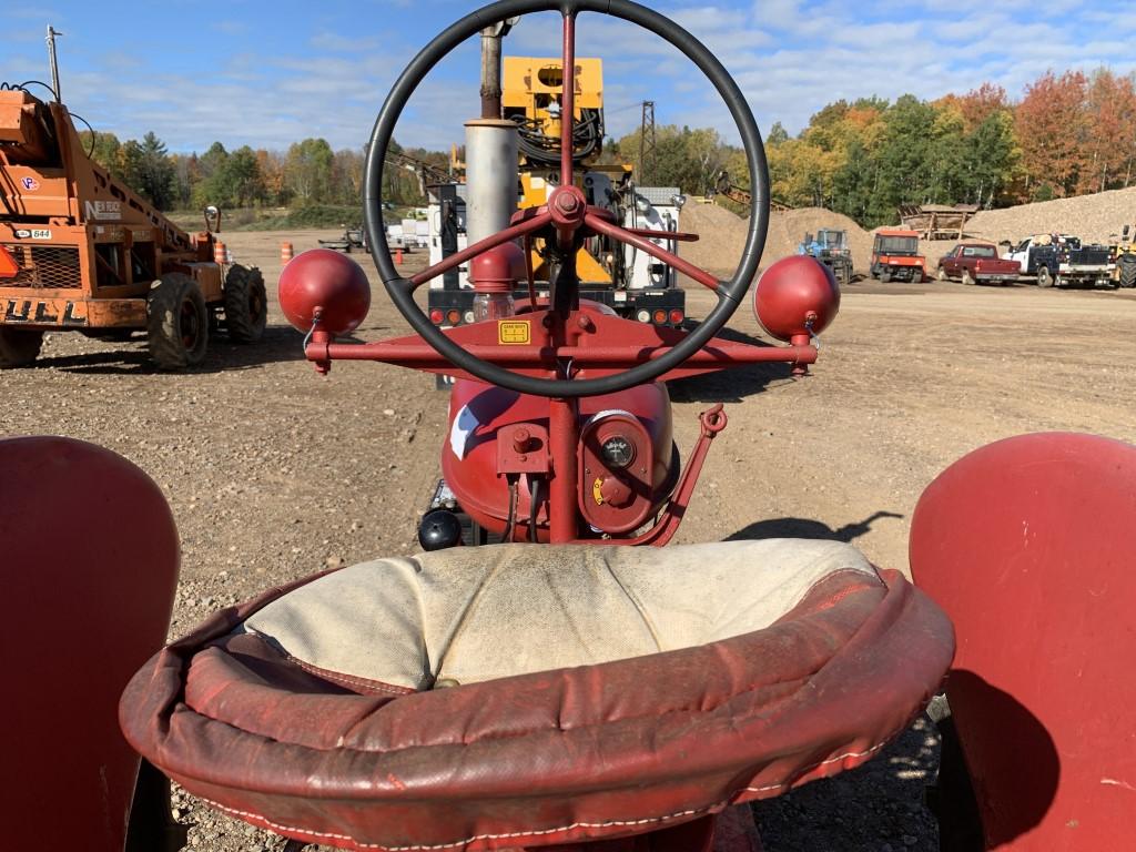 Farmall H Tractor