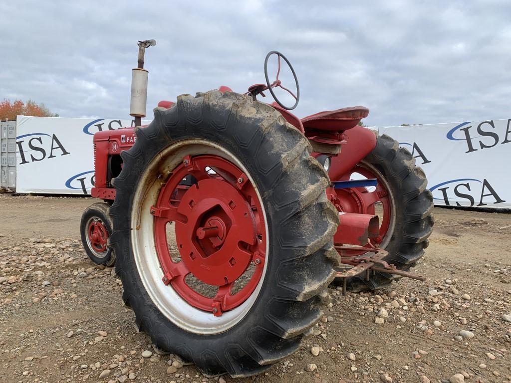 Farmall H Tractor