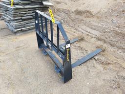 Tomahawk Universal 42" Skid Steer Forks