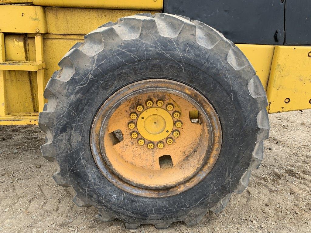 Deere 544 Wheel Loader