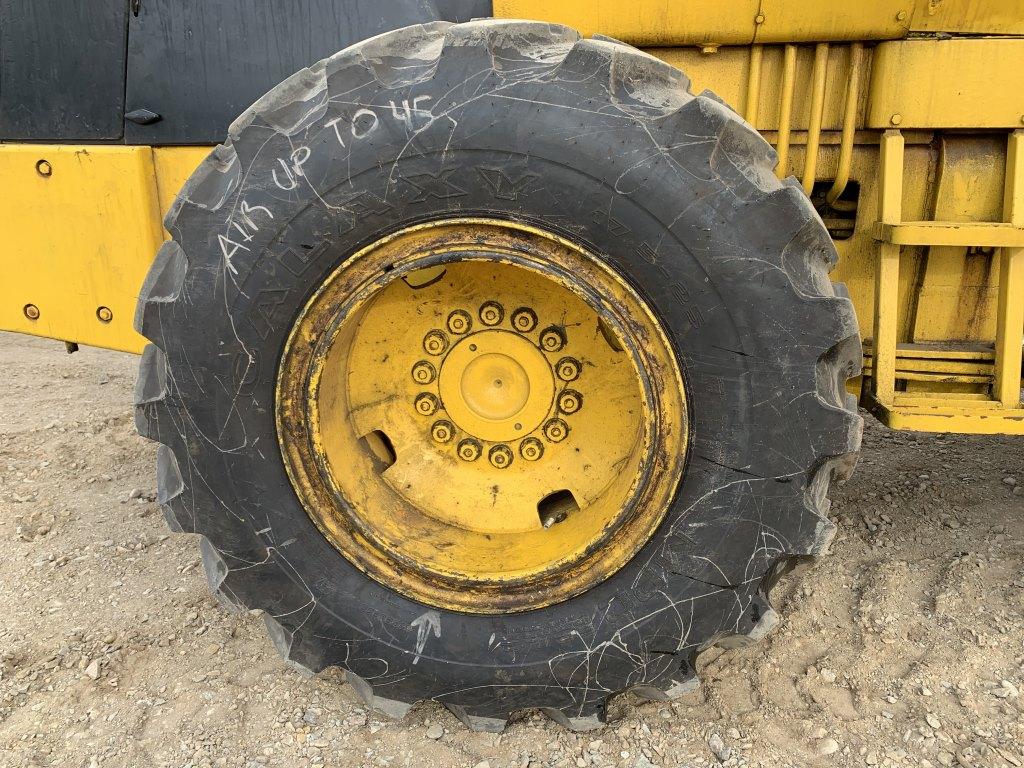Deere 544 Wheel Loader