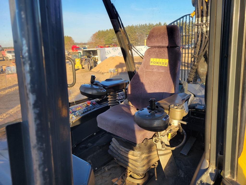 2006 Ponsse Buffalo Forwarder