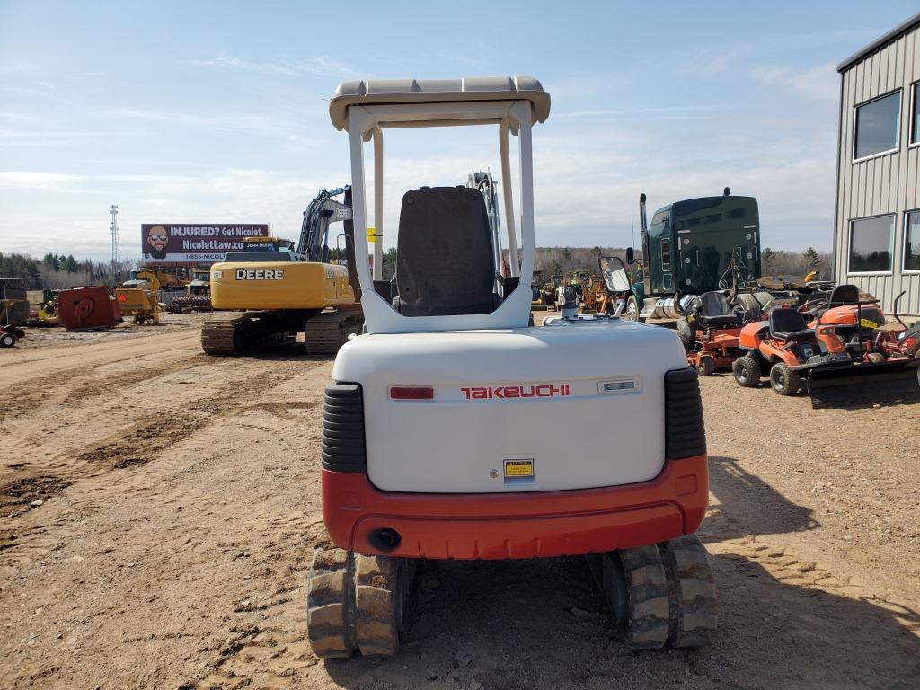 Takeuchi Tb135 Mini Excavator