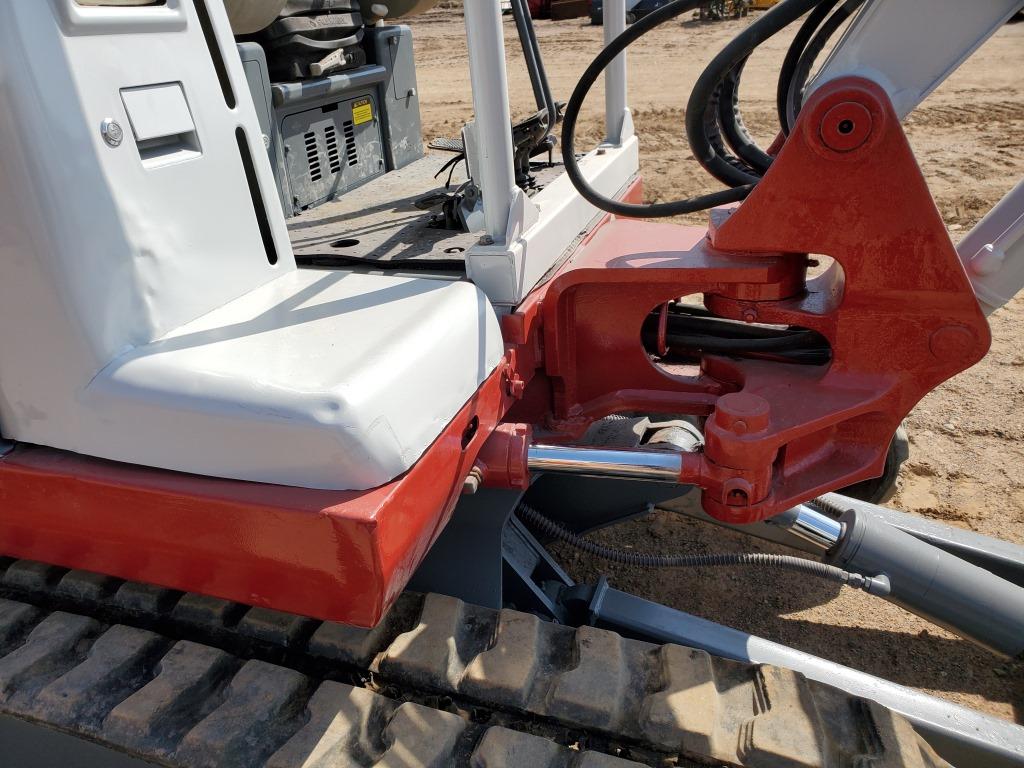Takeuchi Tb135 Mini Excavator