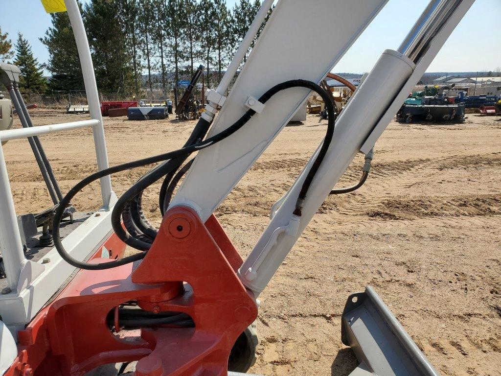 Takeuchi Tb135 Mini Excavator