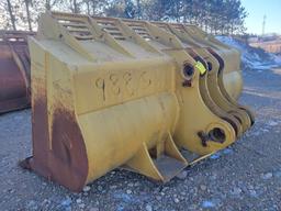 988g Spade Nose Bucket W/teeth