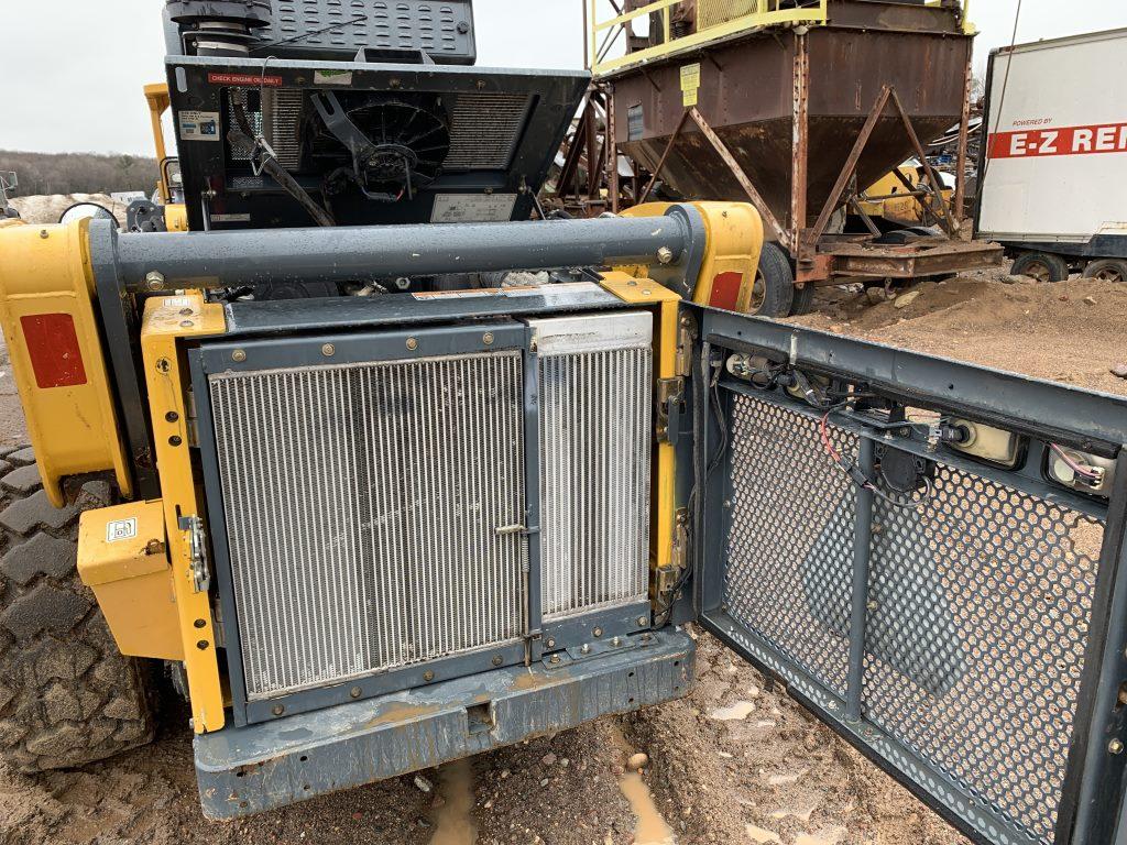 2017 Gehl V400 Skid Steer