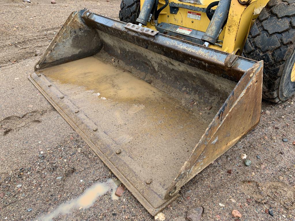 2017 Gehl V400 Skid Steer