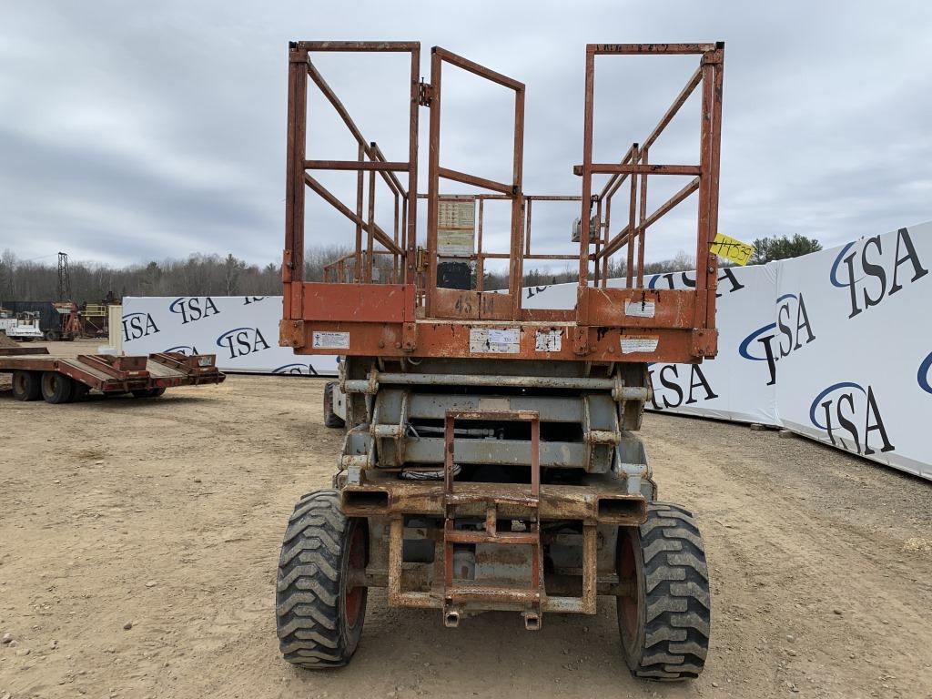 Skyjack 7027 Scissors Lift