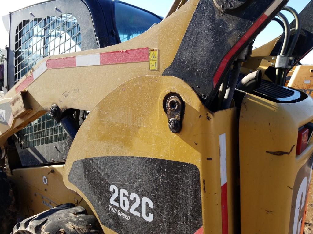 Caterpillar 262c Skid Steer