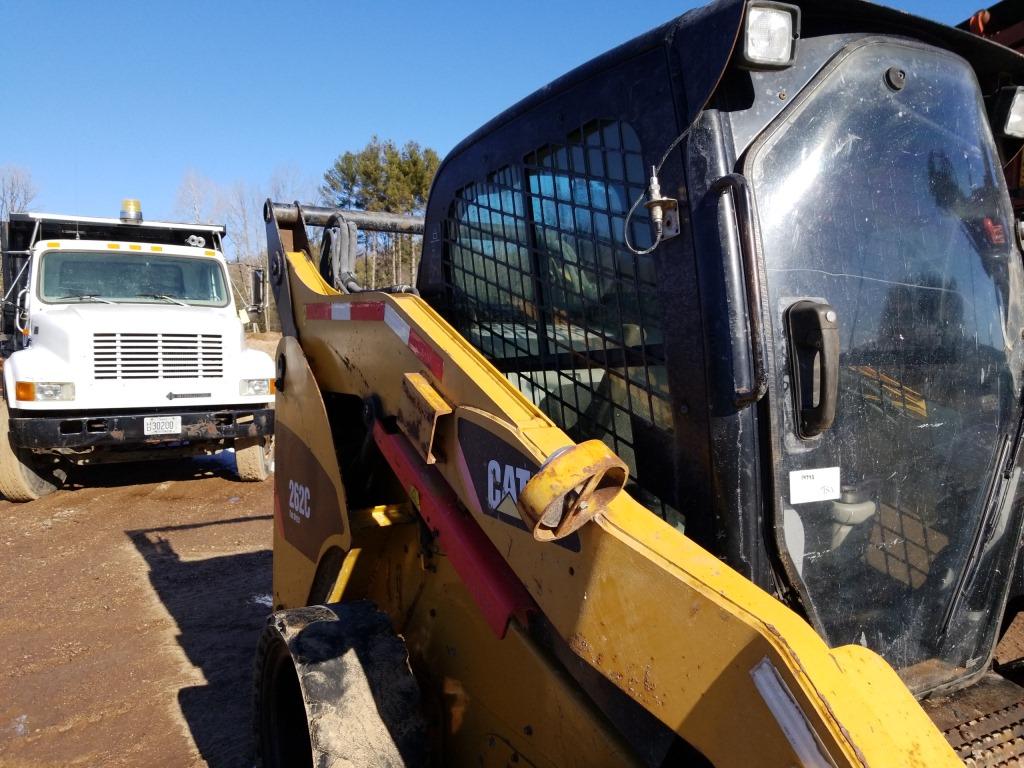 Caterpillar 262c Skid Steer