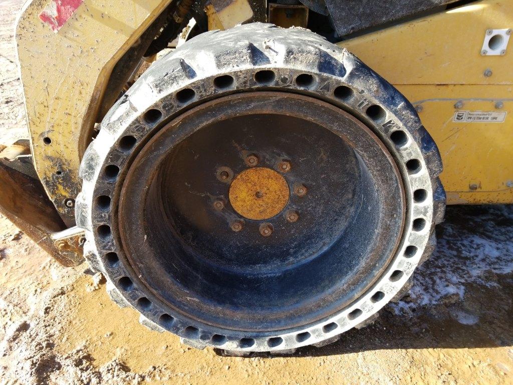 Caterpillar 262c Skid Steer