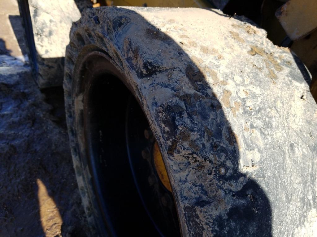Caterpillar 262c Skid Steer
