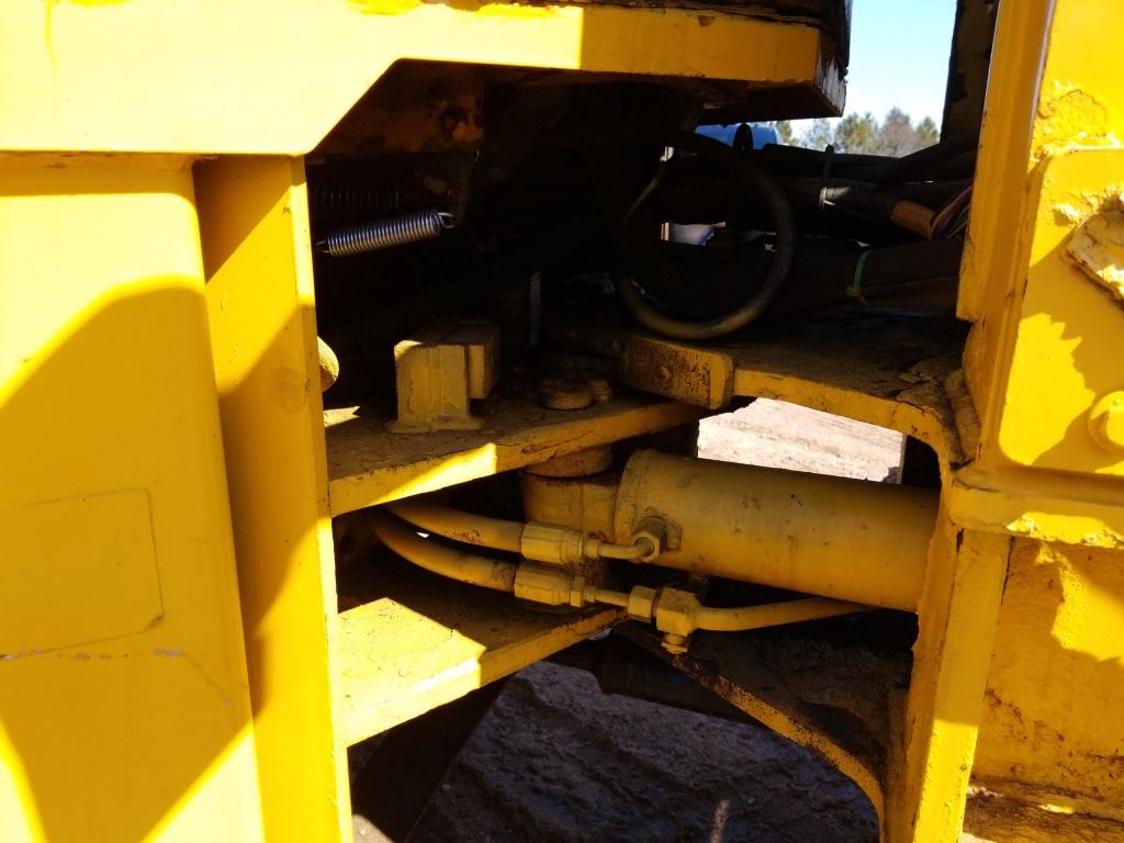 Caterpillar 904b Wheel Loader