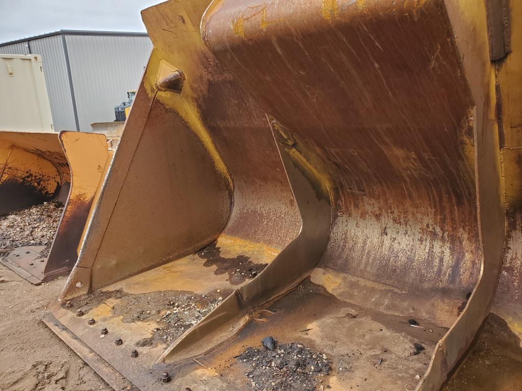Caterpillar 966 Loader Bucket