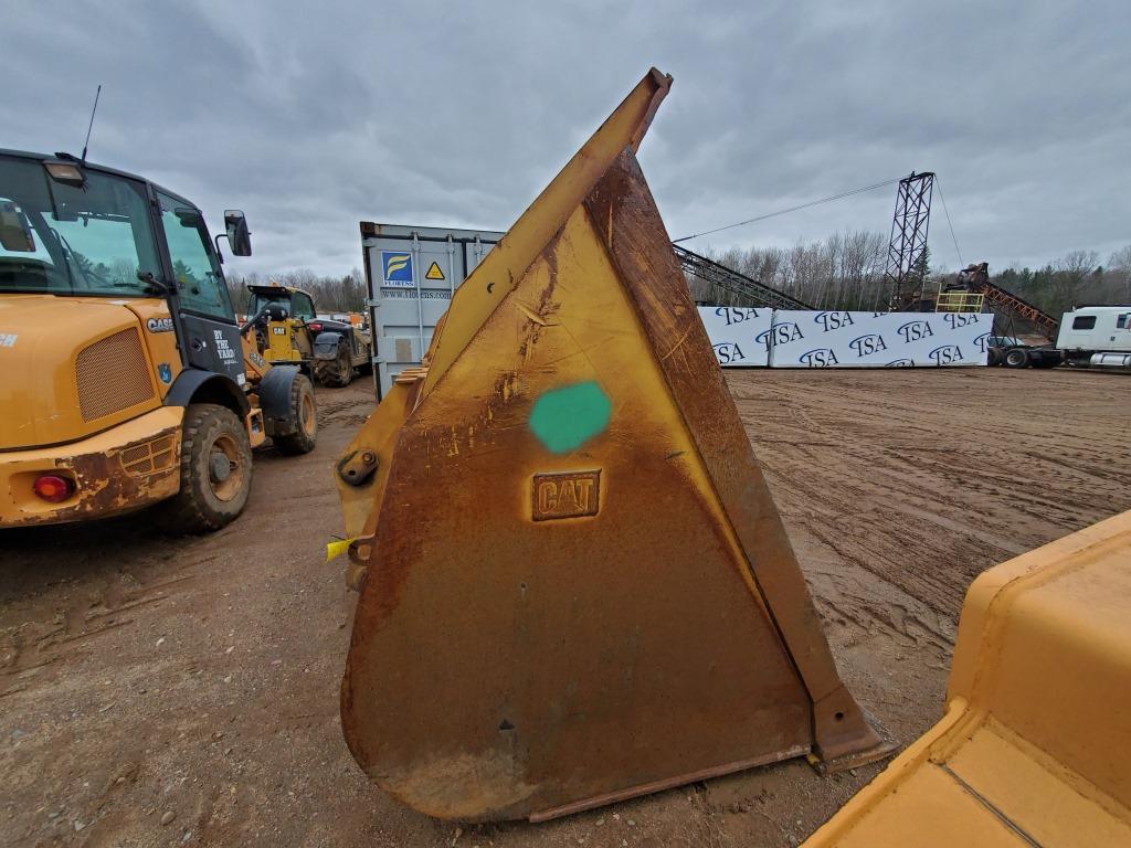 Caterpillar 966 Loader Bucket