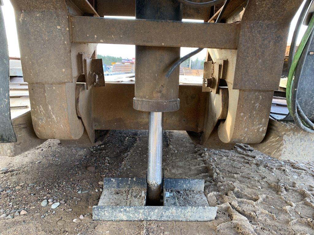 2001 Witzco 46' Tri Axle Lowboy Trailer
