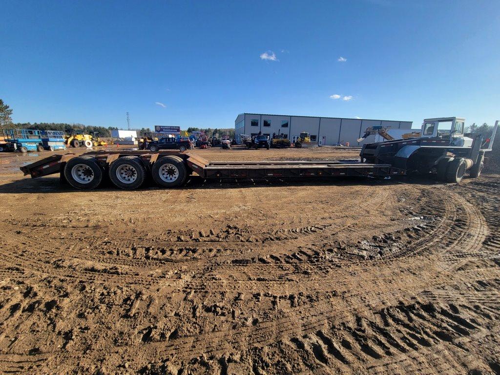 2001 Witzco 46' Tri Axle Lowboy Trailer