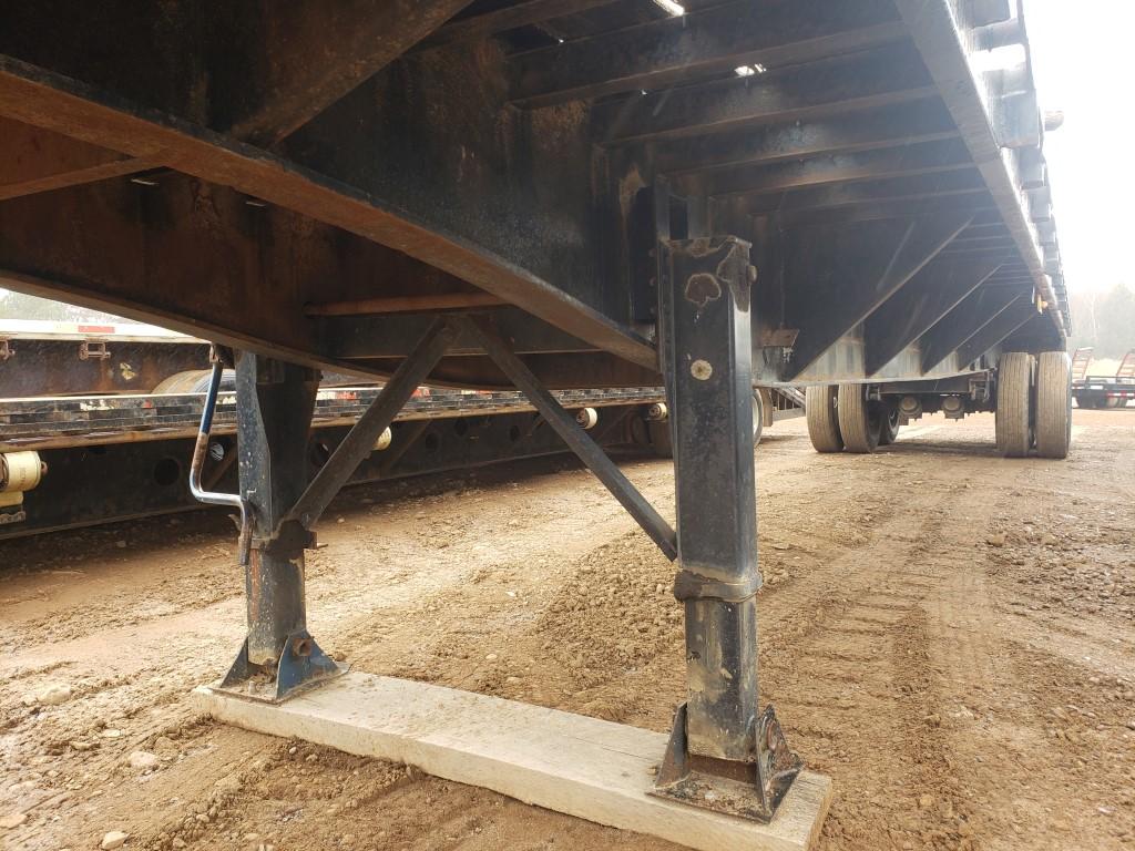 1986 Utility 45' Flatbed Trailer
