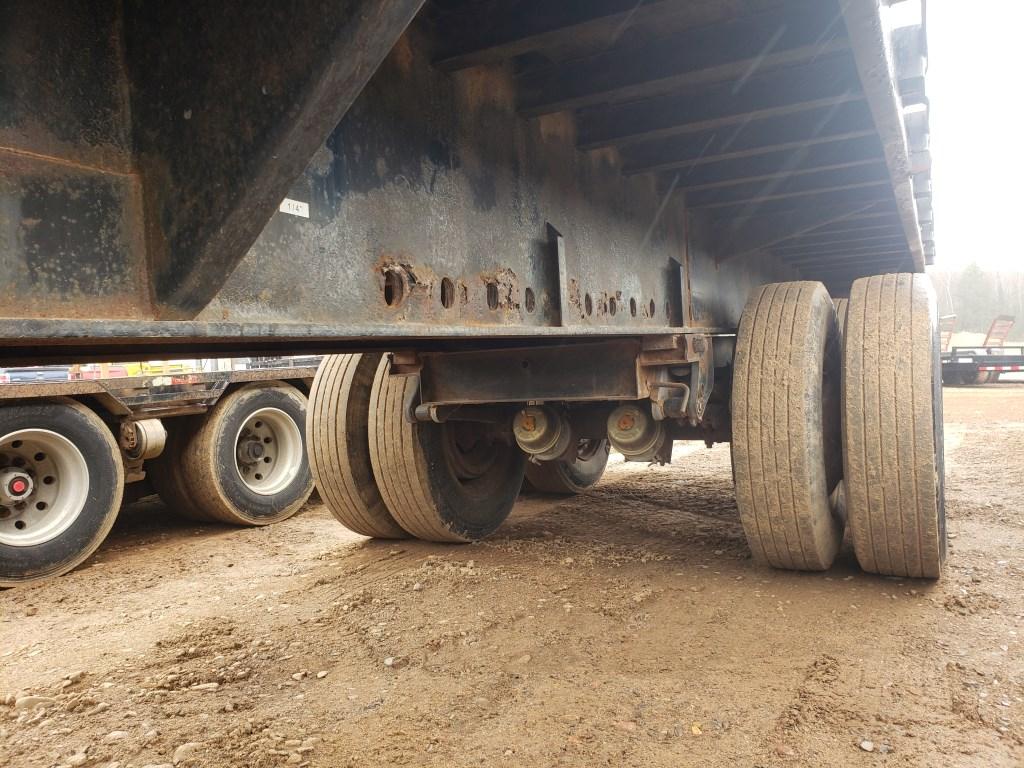 1986 Utility 45' Flatbed Trailer