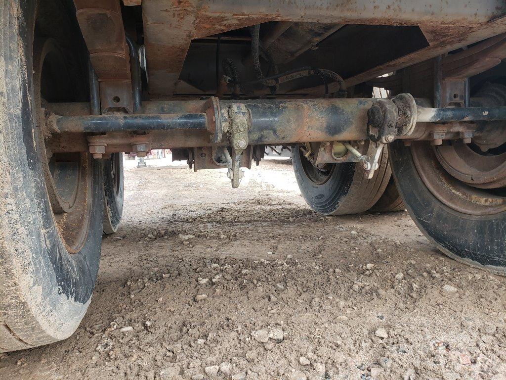1986 Utility 45' Flatbed Trailer