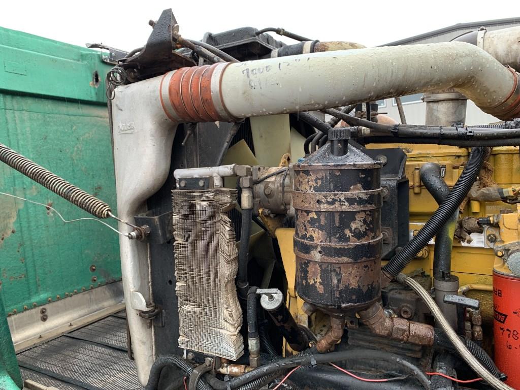 2000 Peterbilt 378 Quad Dump Truck