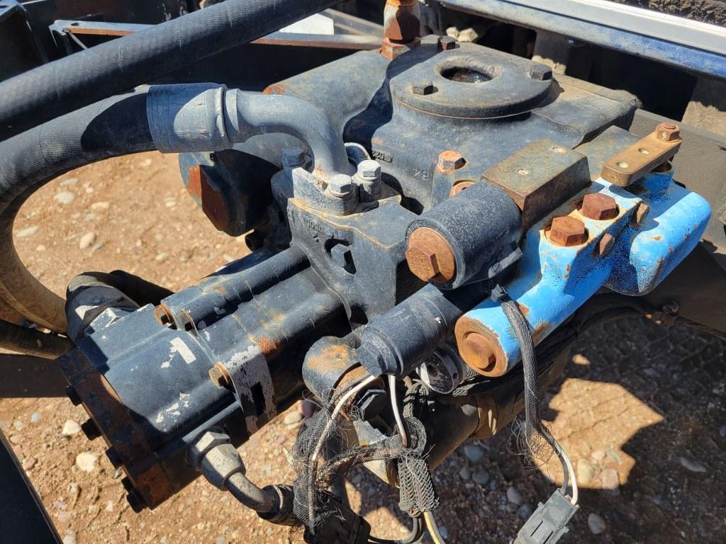 2001 Mack Rb688s Mixer Truck