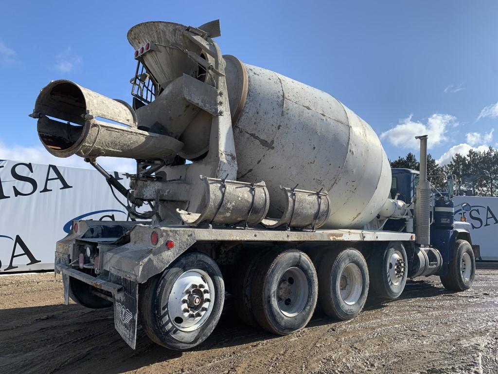 2001 Mack Rb688s Mixer Truck