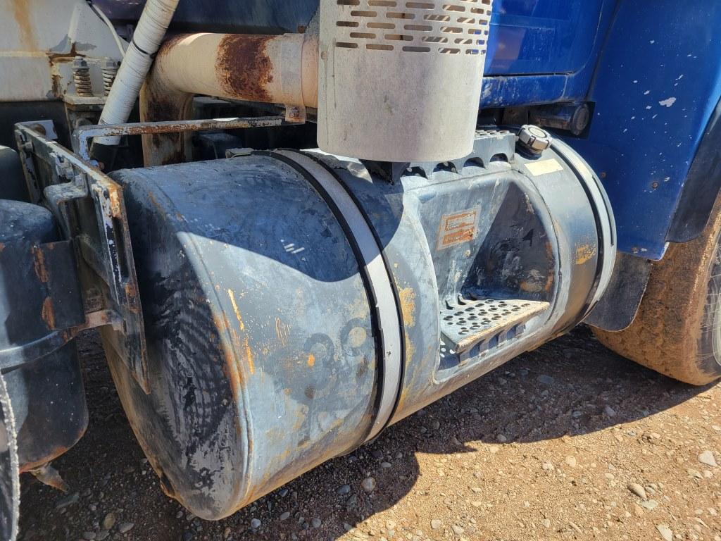 2001 Mack Rb688s Mixer Truck