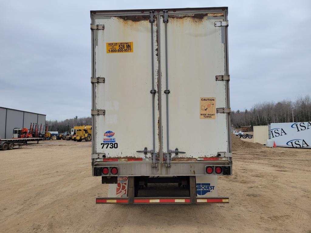 2010 Utility 4000 D-x Semi Trailer