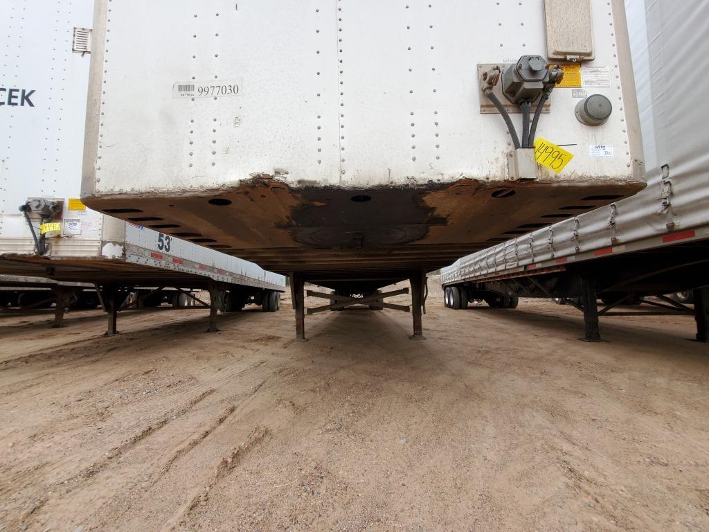 2010 Utility 4000 D-x Semi Trailer