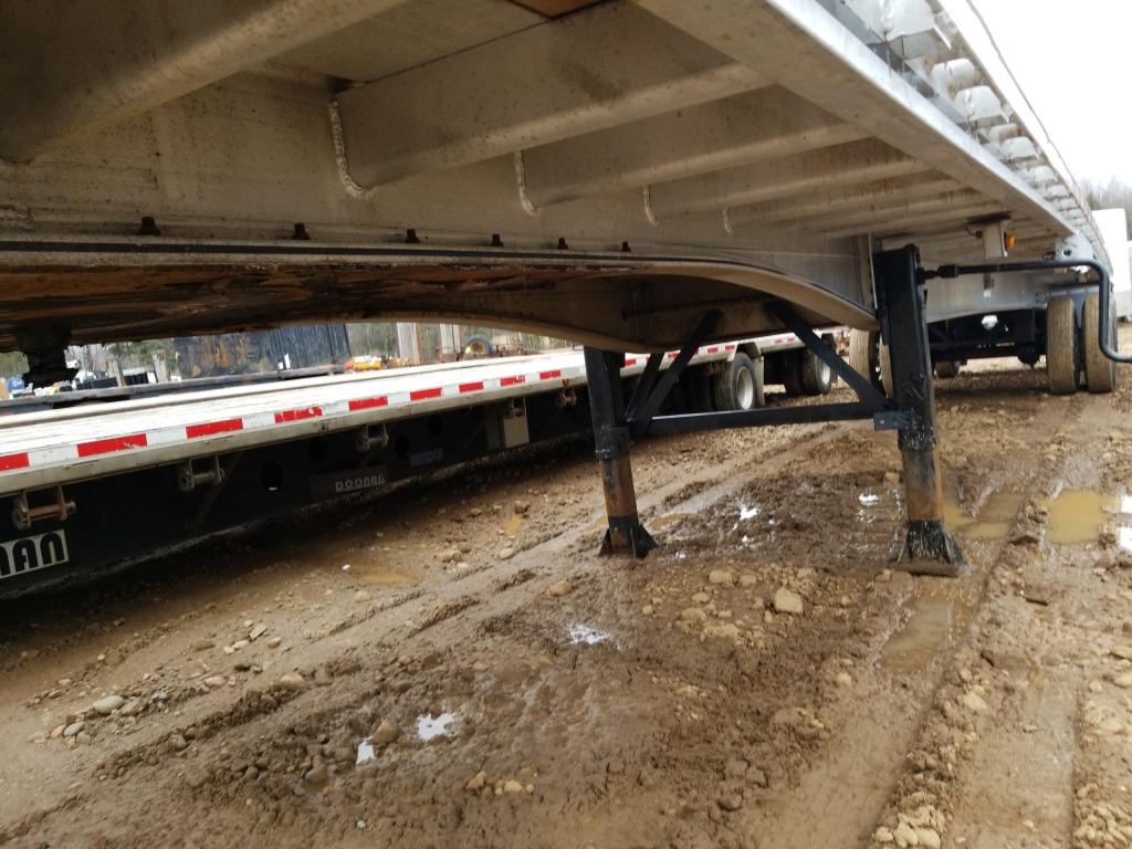 2015 East Bst Flatbed Trailer
