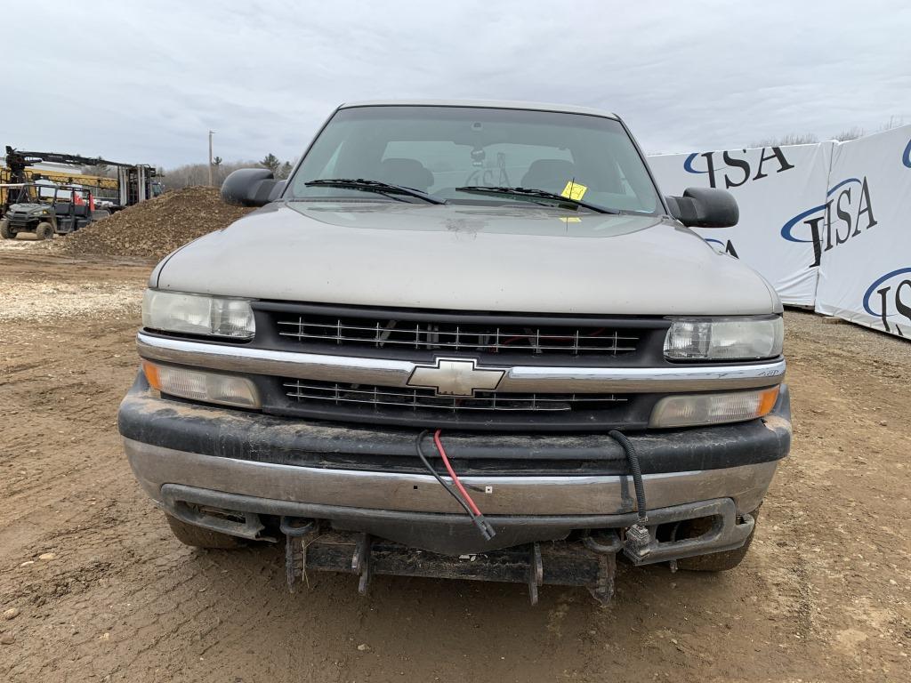 2000 Chevrolet Silverado 2500 Pickup Truck