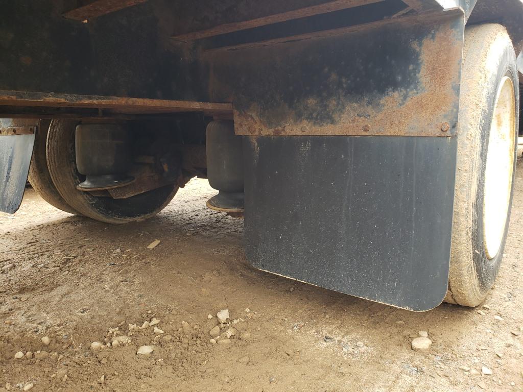 1999 Fontaine 48' Step Deck Trailer