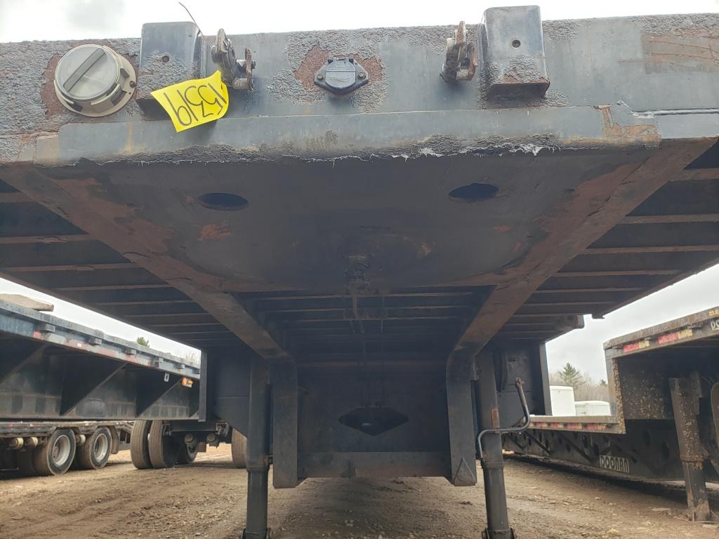 1999 Fontaine 48' Step Deck Trailer