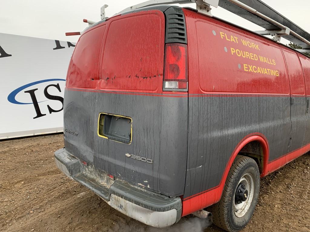 2002 Chevrolet Express Cargo Van