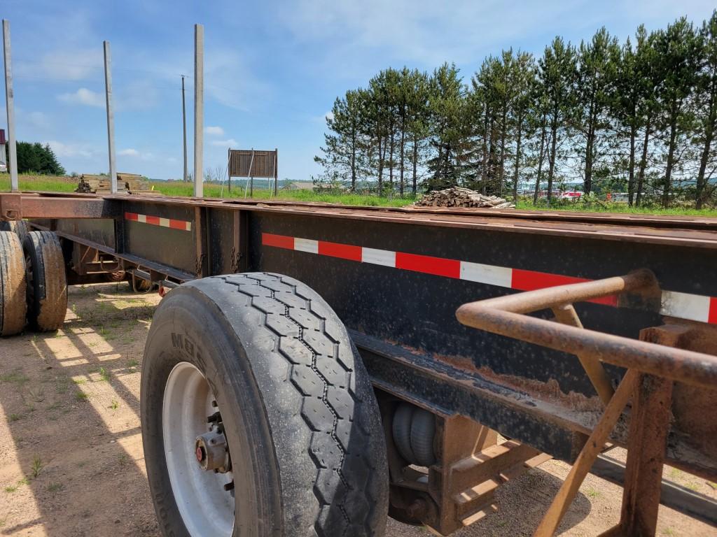 1995 Utility Trailer Mfg. Co. Log Trailer
