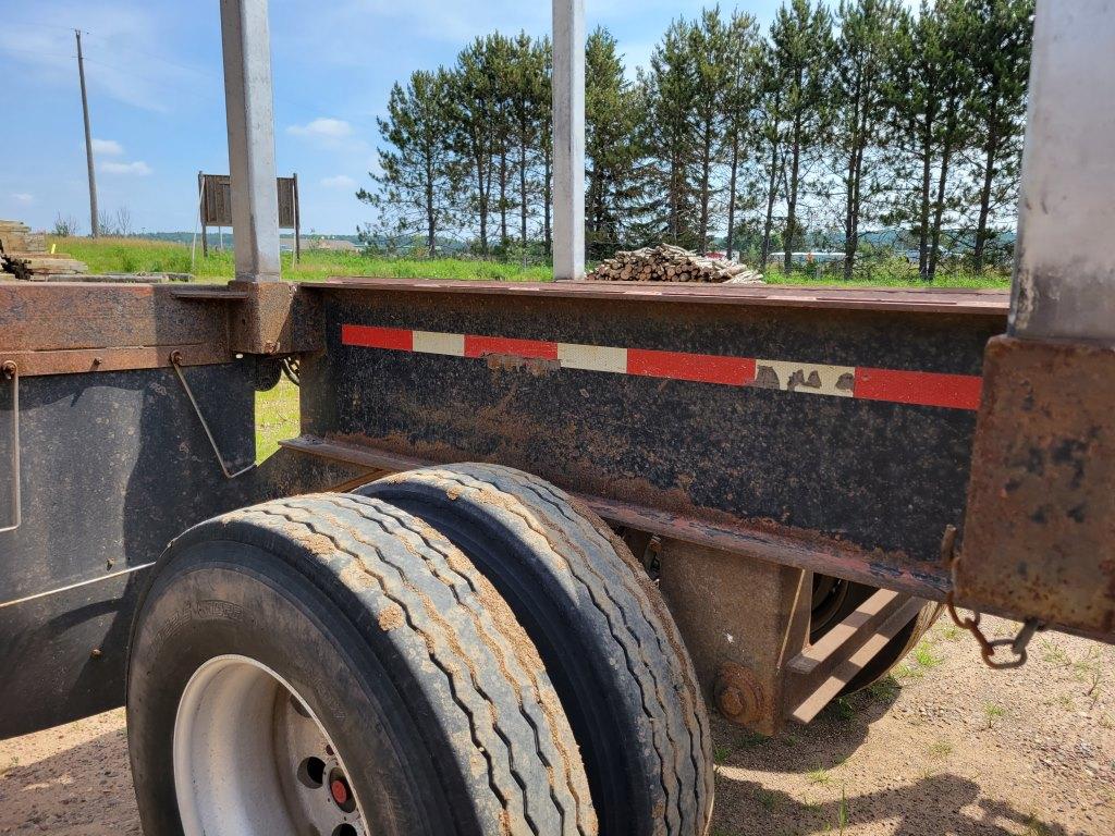 1995 Utility Trailer Mfg. Co. Log Trailer