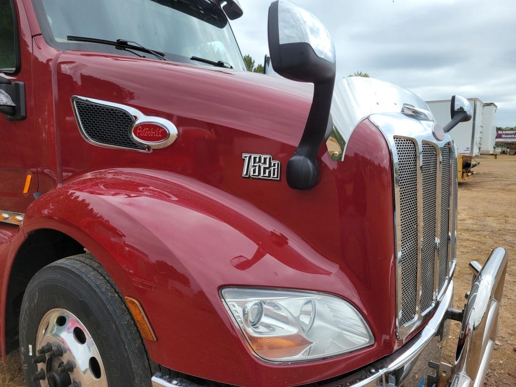 2019 Peterbilt 579 Sleeper Truck Tractor