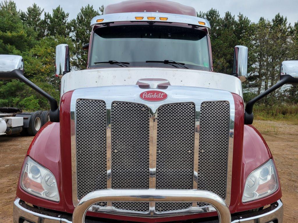 2019 Peterbilt 579 Sleeper Truck Tractor