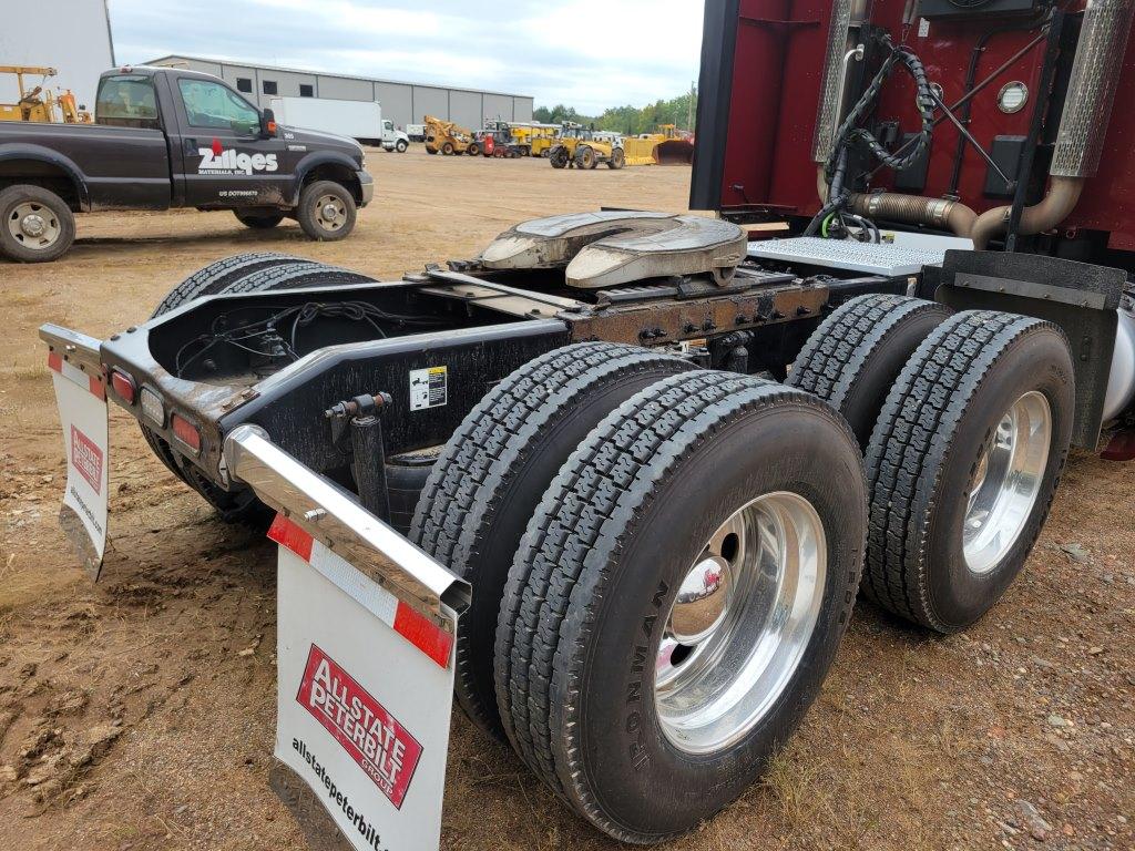 2019 Peterbilt 579 Sleeper Truck Tractor