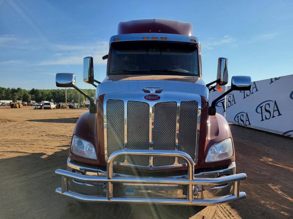 2019 Peterbilt 579 Sleeper Truck Tractor