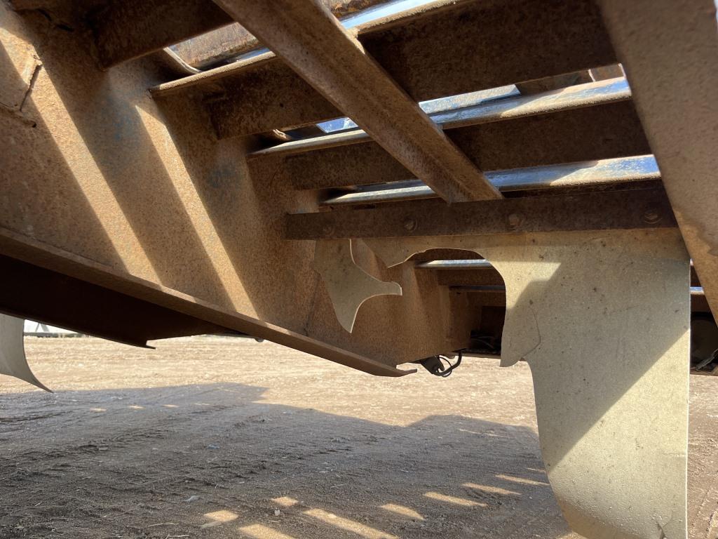 1993 Interstate 25-ton Tri-axle