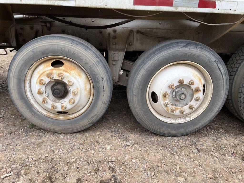 1999 Mack Rd690s Mixer Truck