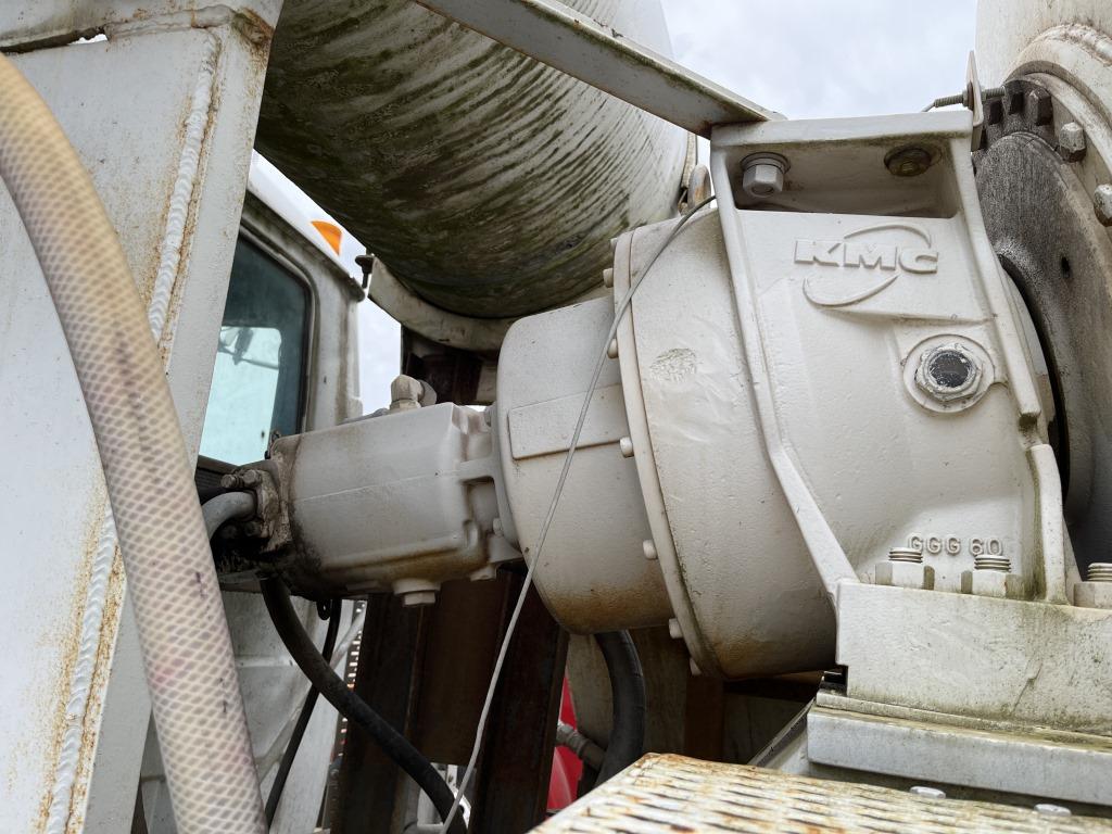 1999 Mack Rd690s Mixer Truck
