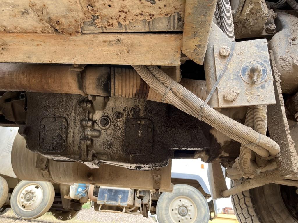 1999 Mack Rd690s Mixer Truck